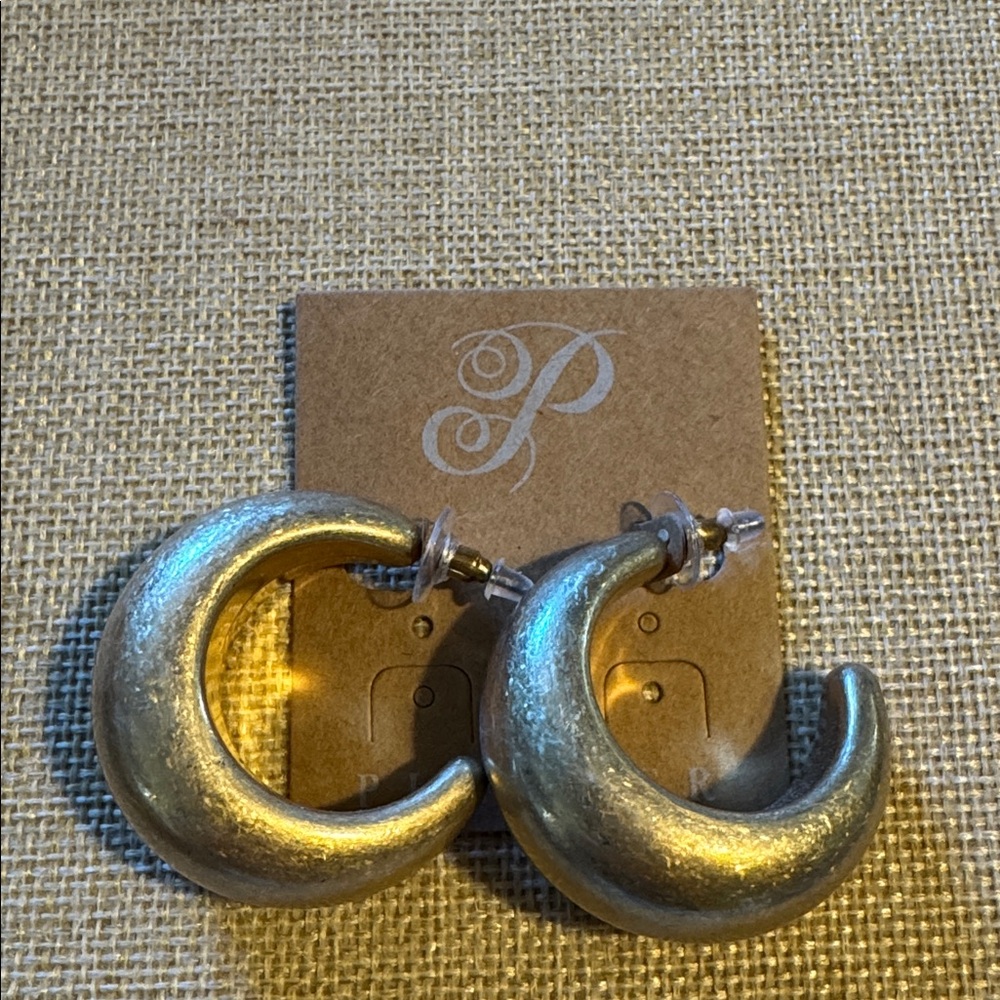 Plunder Gold Crescent Hoop Earrings
